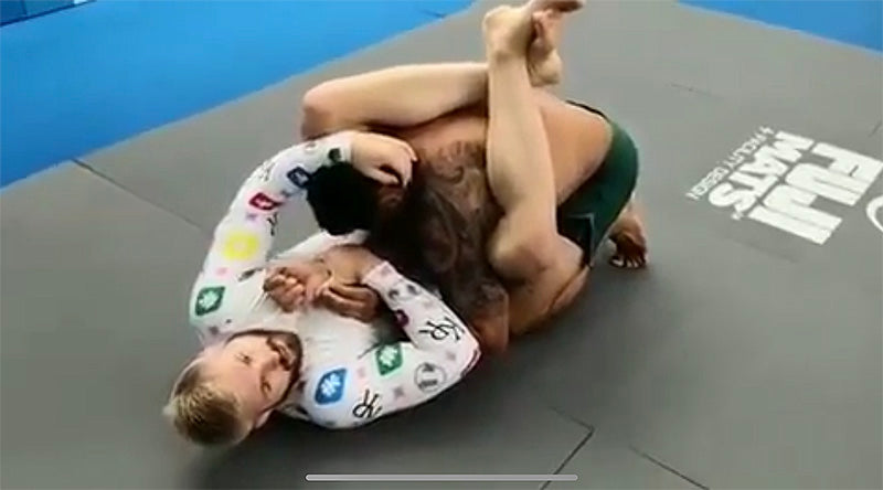 SETTING UP A TIGHT ARMLOCK WITH GORDON RYAN