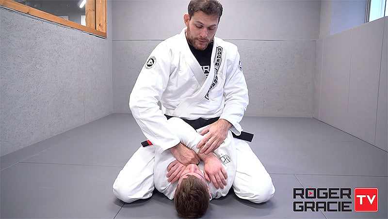 DEFEATING THE MOUNTED ARMLOCK DEFENSE