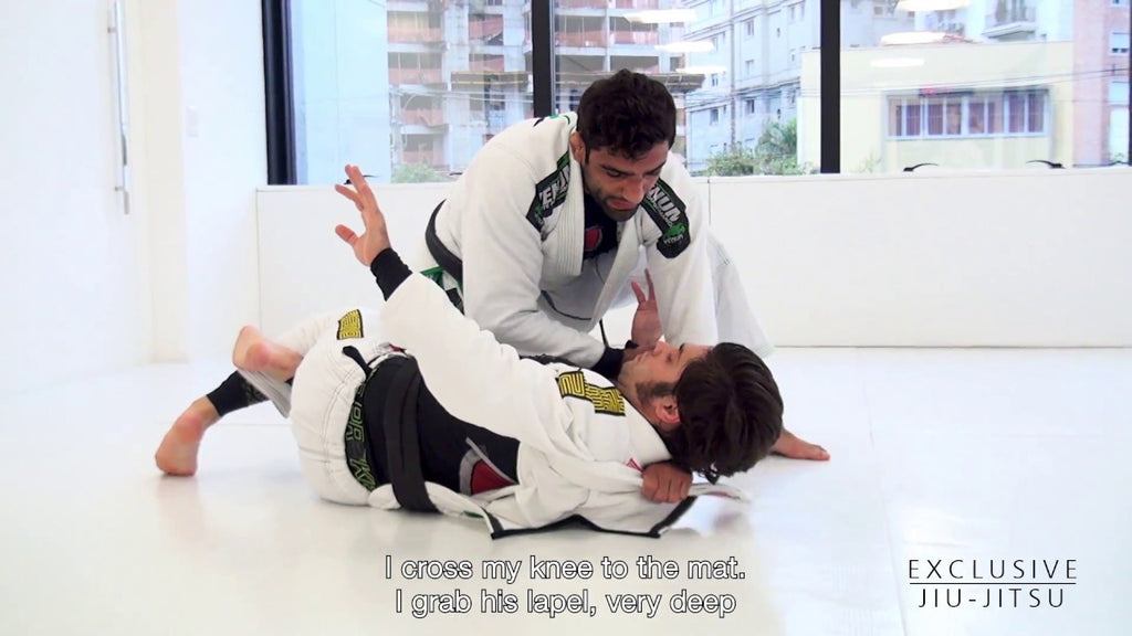 KNEE CUT PASS ATTACKS WITH LEANDRO LO