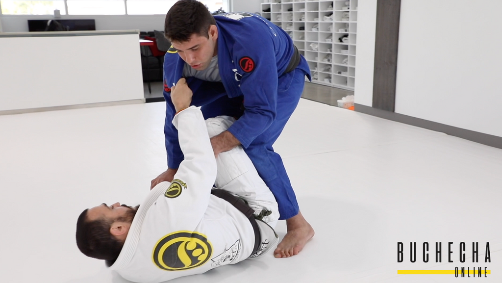 KNEE SLICE PASS WITH BUCHECHA