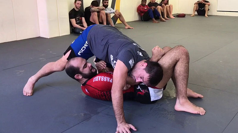 TIGHT ARMBAR FROM SIDE CONTROL VIA DEMIAN MAIA