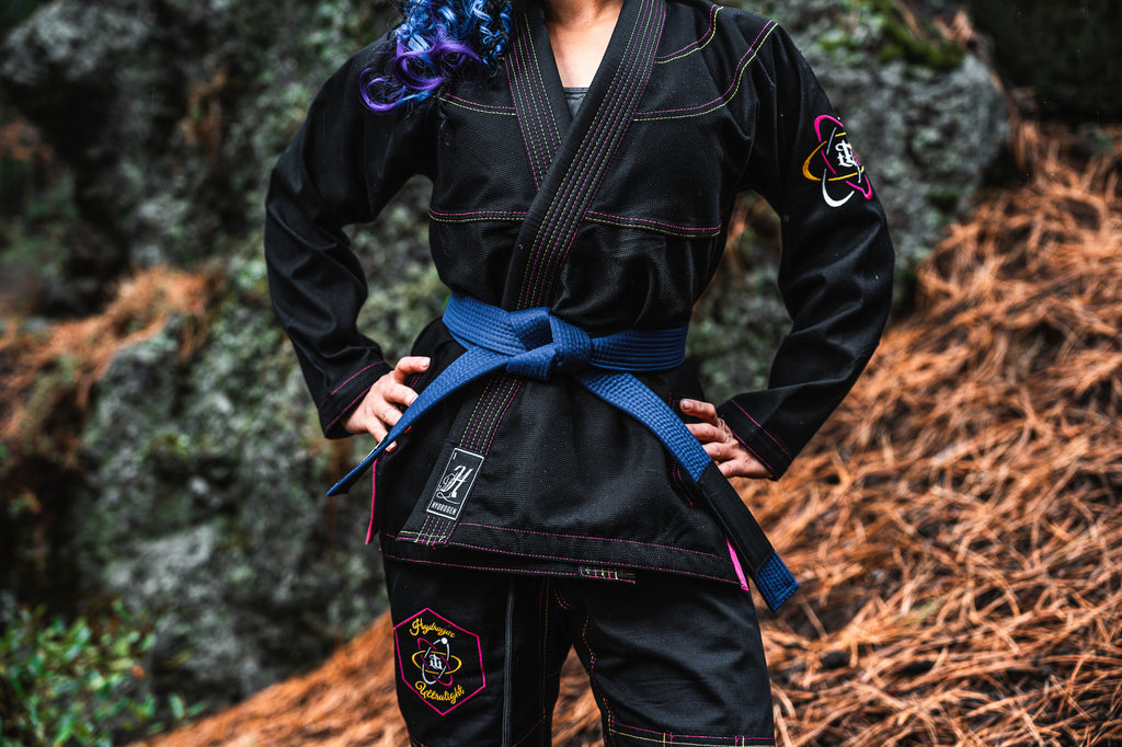 Women's Hydrogen Jiu Jitsu Gi - War Tribe
